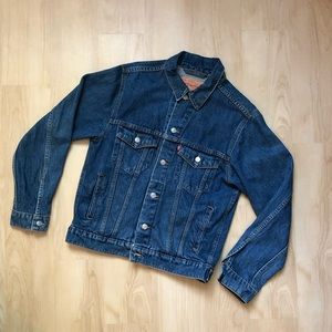 Vintage Levi’s 507 denim trucker jacket. Medium